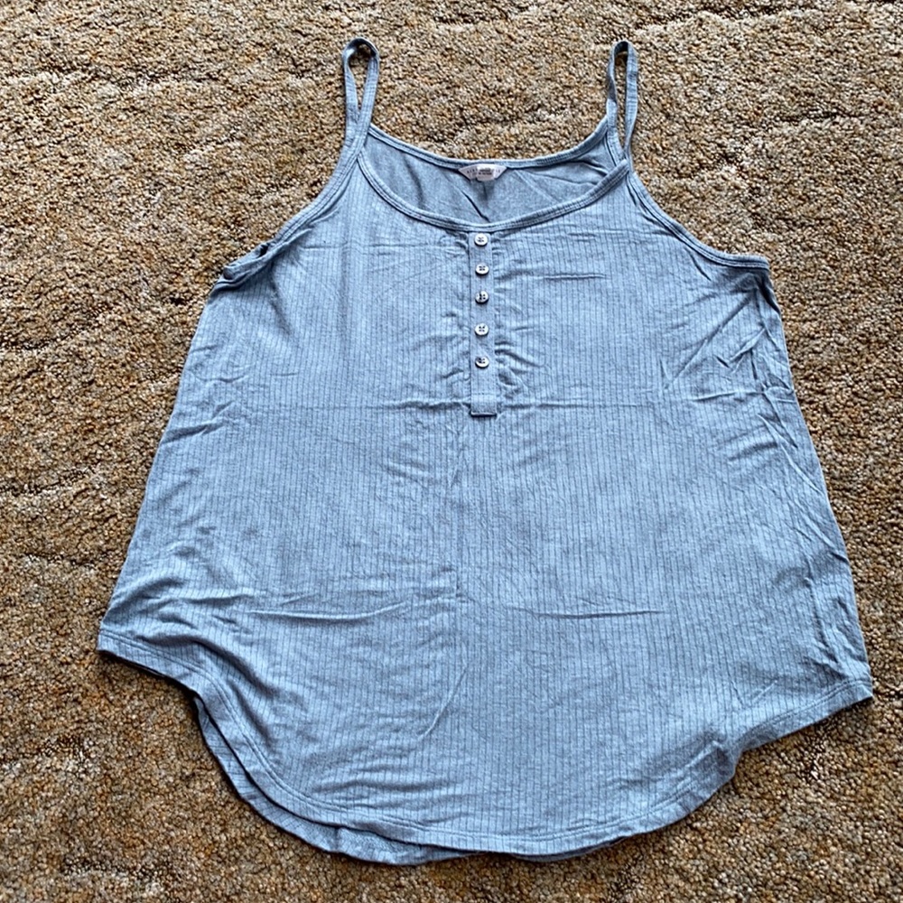Aeropostale flowy tank